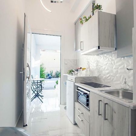 All You Need Is Nafplio Apartment Ngoại thất bức ảnh