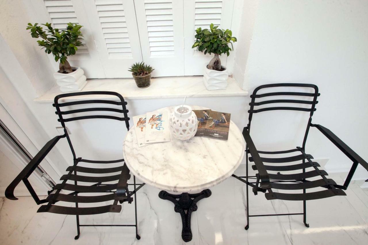 All You Need Is Nafplio Apartment Ngoại thất bức ảnh