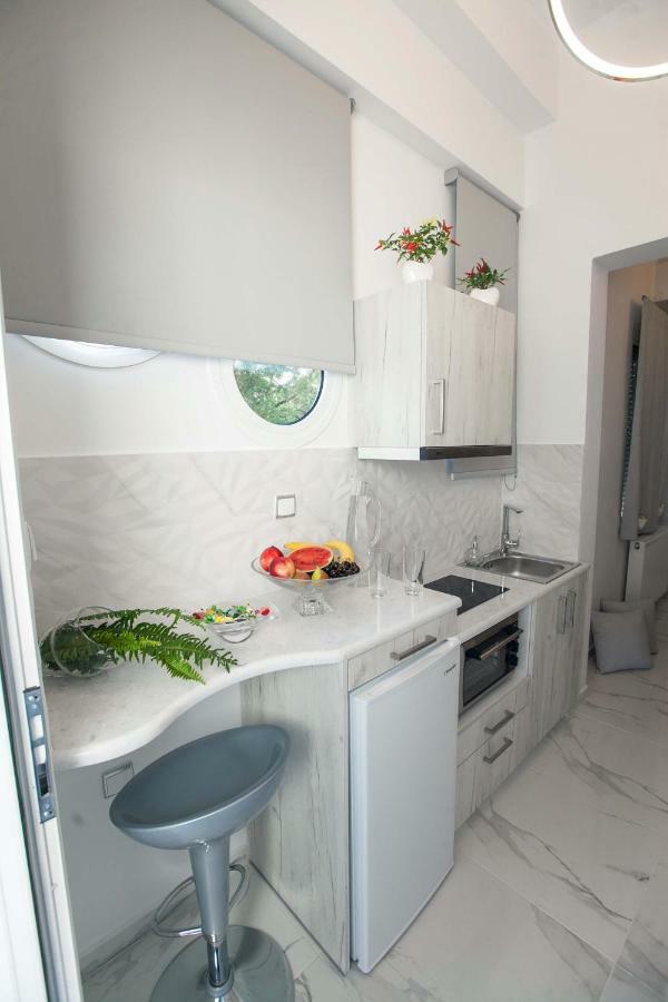 All You Need Is Nafplio Apartment Ngoại thất bức ảnh
