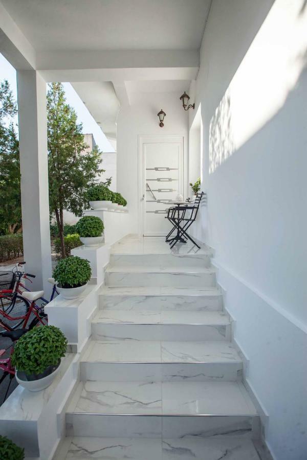 All You Need Is Nafplio Apartment Ngoại thất bức ảnh